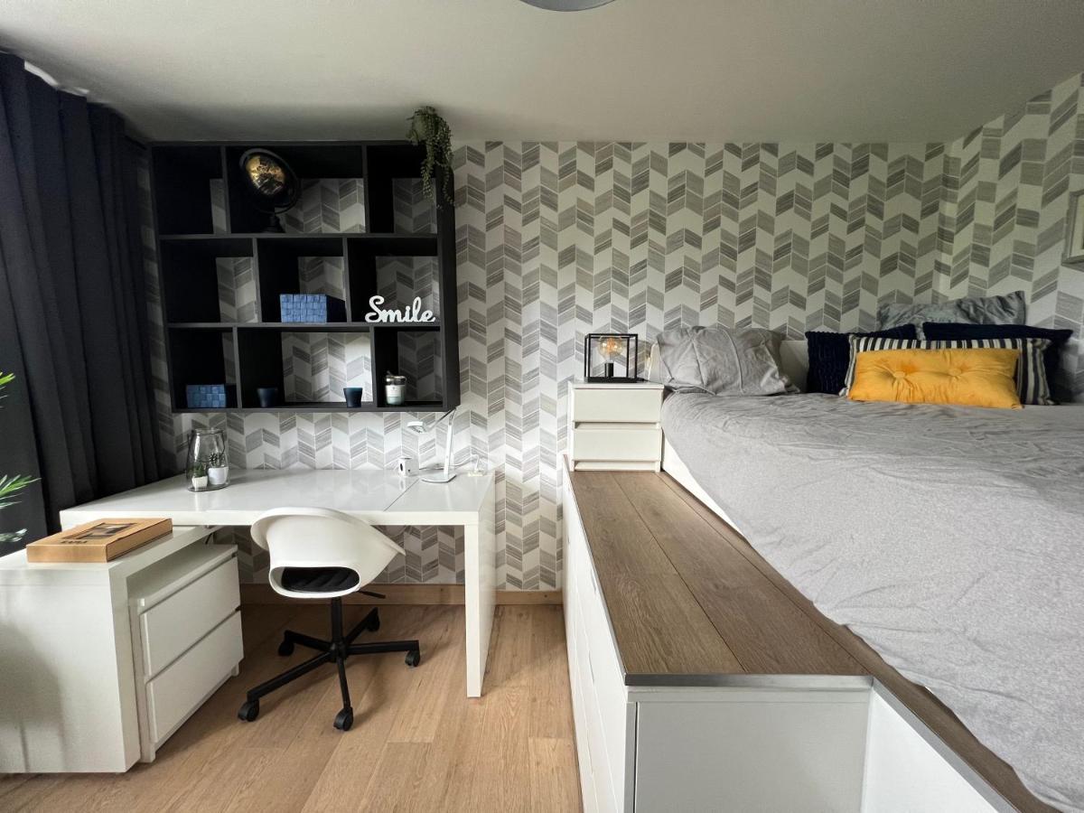 Bed & Bokes Aan De Maaskant Lanaken Dış mekan fotoğraf